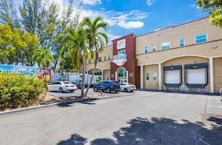 Refrigerated warehouse for sale in Doral! Around 9,000 SF cooler/freezer warehouse, equipped with five high-efficiency dual-temp coolers and one dry room. Warehouse boasts a 30- foot clear ceiling height and new insulation, 4 Loading Doors, including a dedicated area for refrigerated trucks, and fully renovated offices and bathrooms. With a capacity for up to 20 containers, the building spans approximately 12,000 square feet on a lot measuring 25,221 square feet. Zoned as heavy industrial, the property offers versatility for various industrial applications. This property offers modern amenities and infrastructure, making it suitable for businesses requiring refrigerated storage, industrial operations, or distribution facilities.