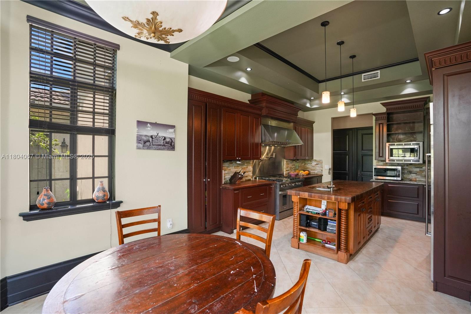 Acreage & Unrec - Residential