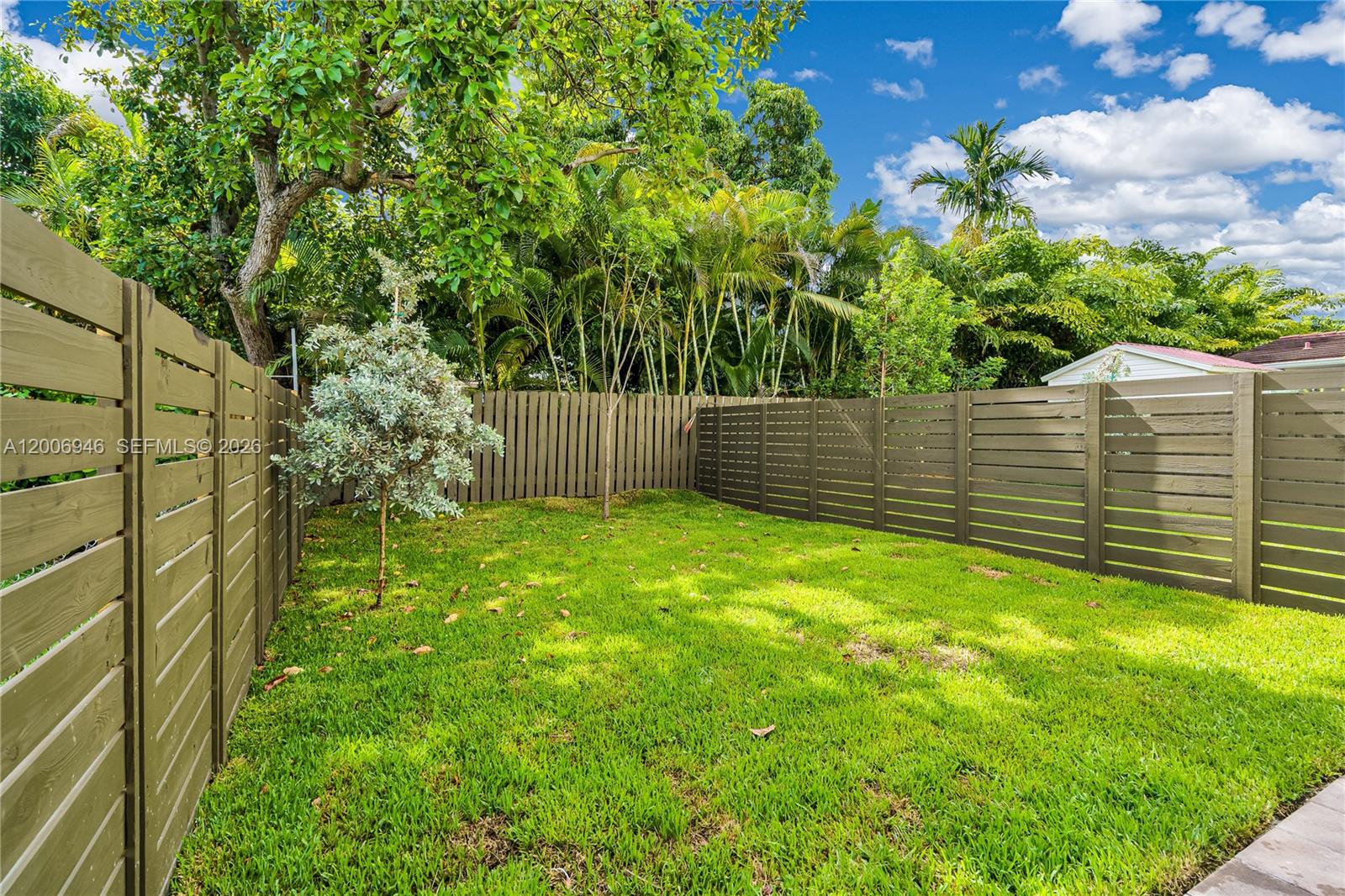 2887 SW 33rd Ave 2887