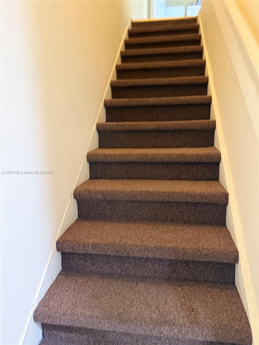 THE BEACH CLUB FONTAINEBL - Residential