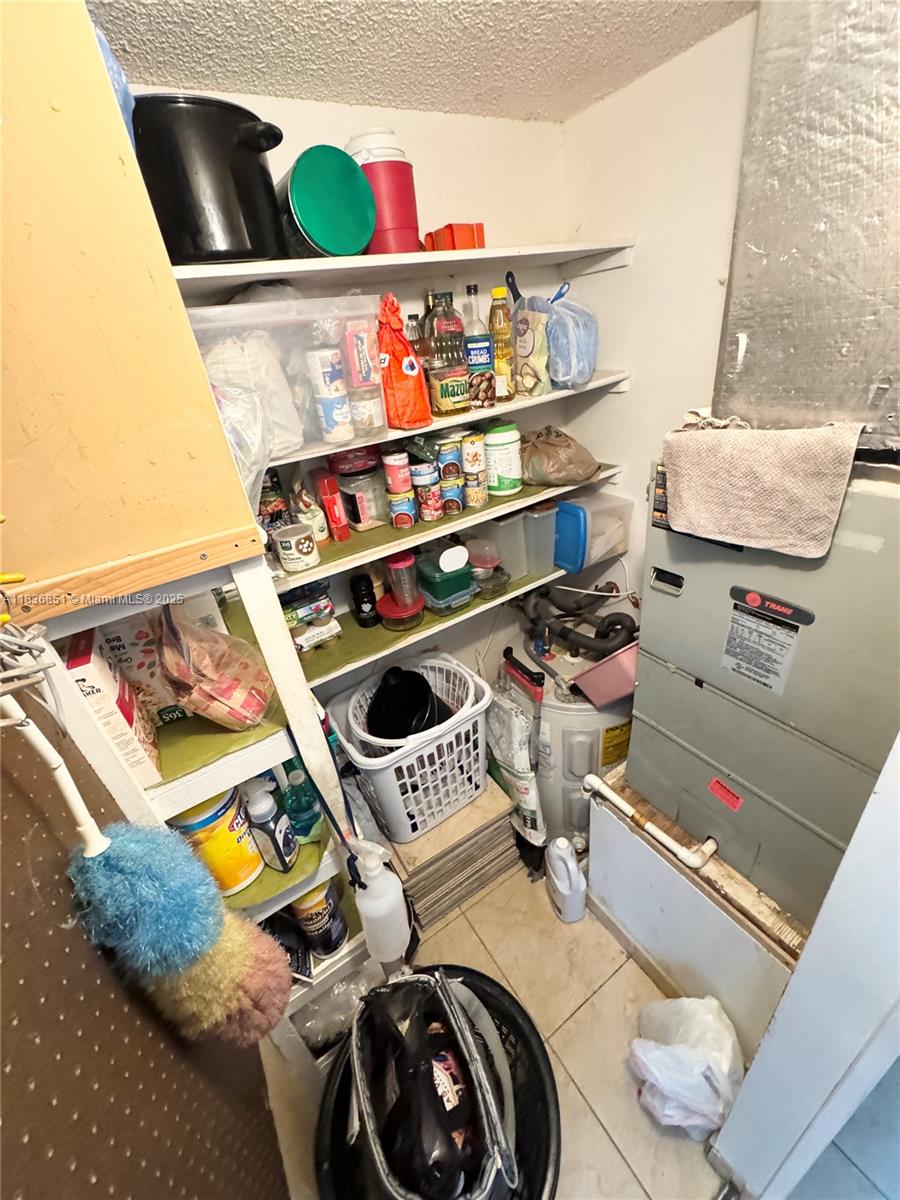 SUNRISE LAKES 89 CONDO - Residential