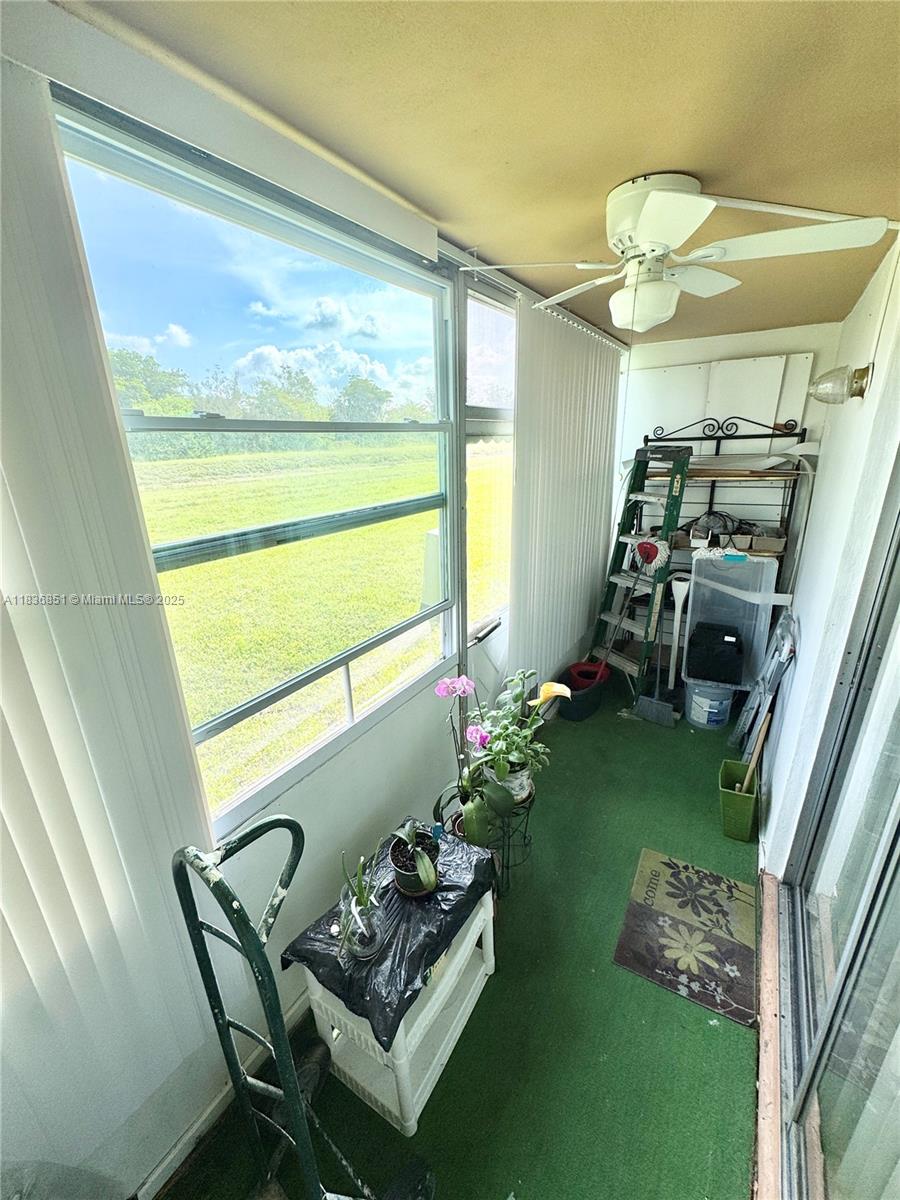 SUNRISE LAKES 89 CONDO - Residential