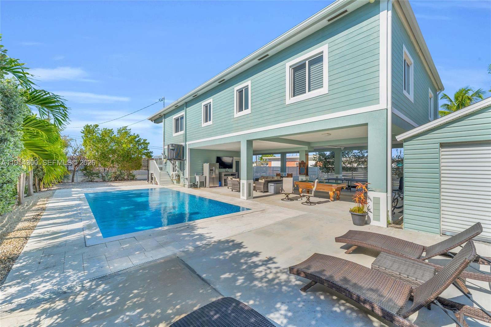 KEY LARGO BEACH - Residential