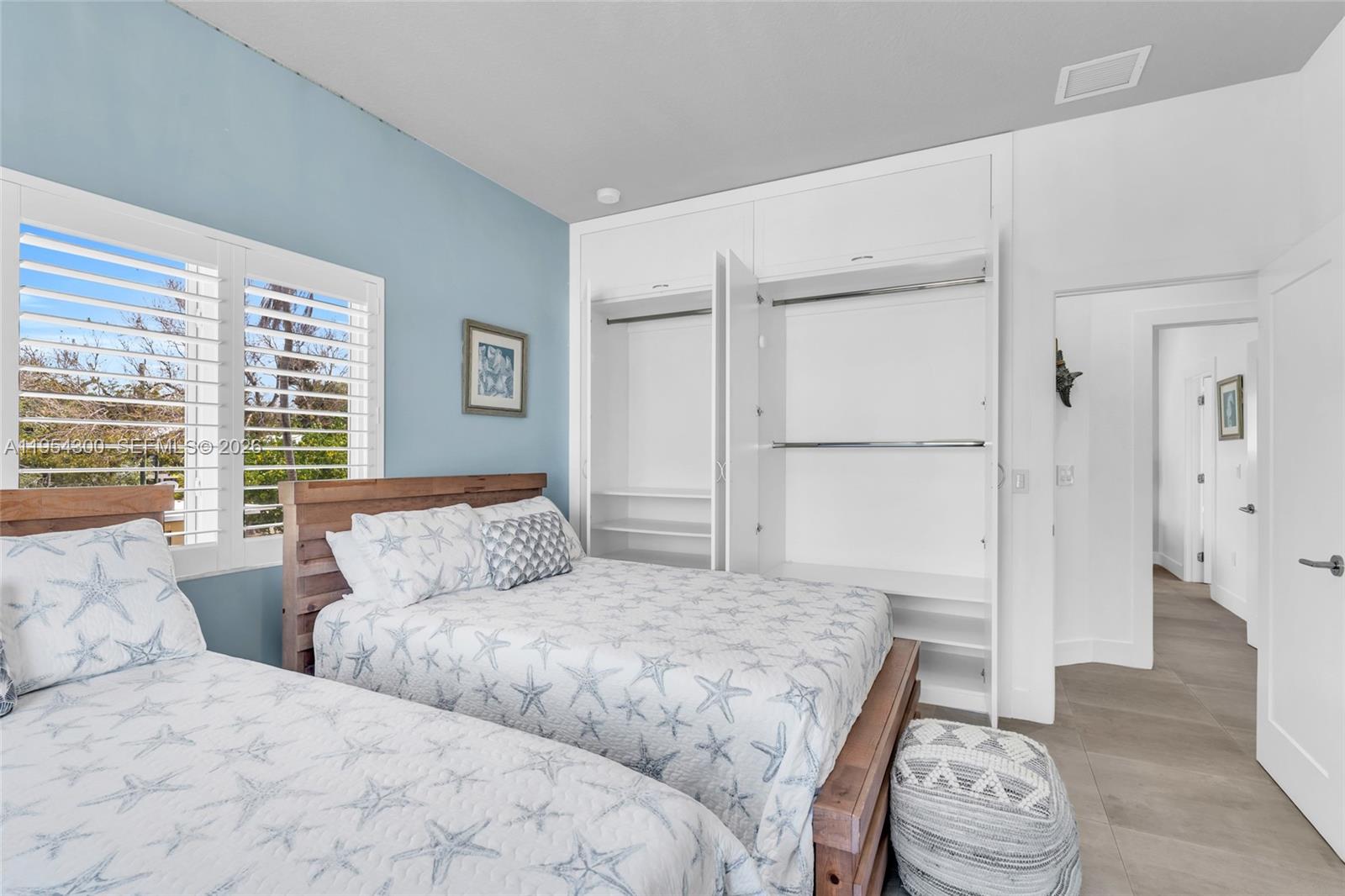 KEY LARGO BEACH - Residential