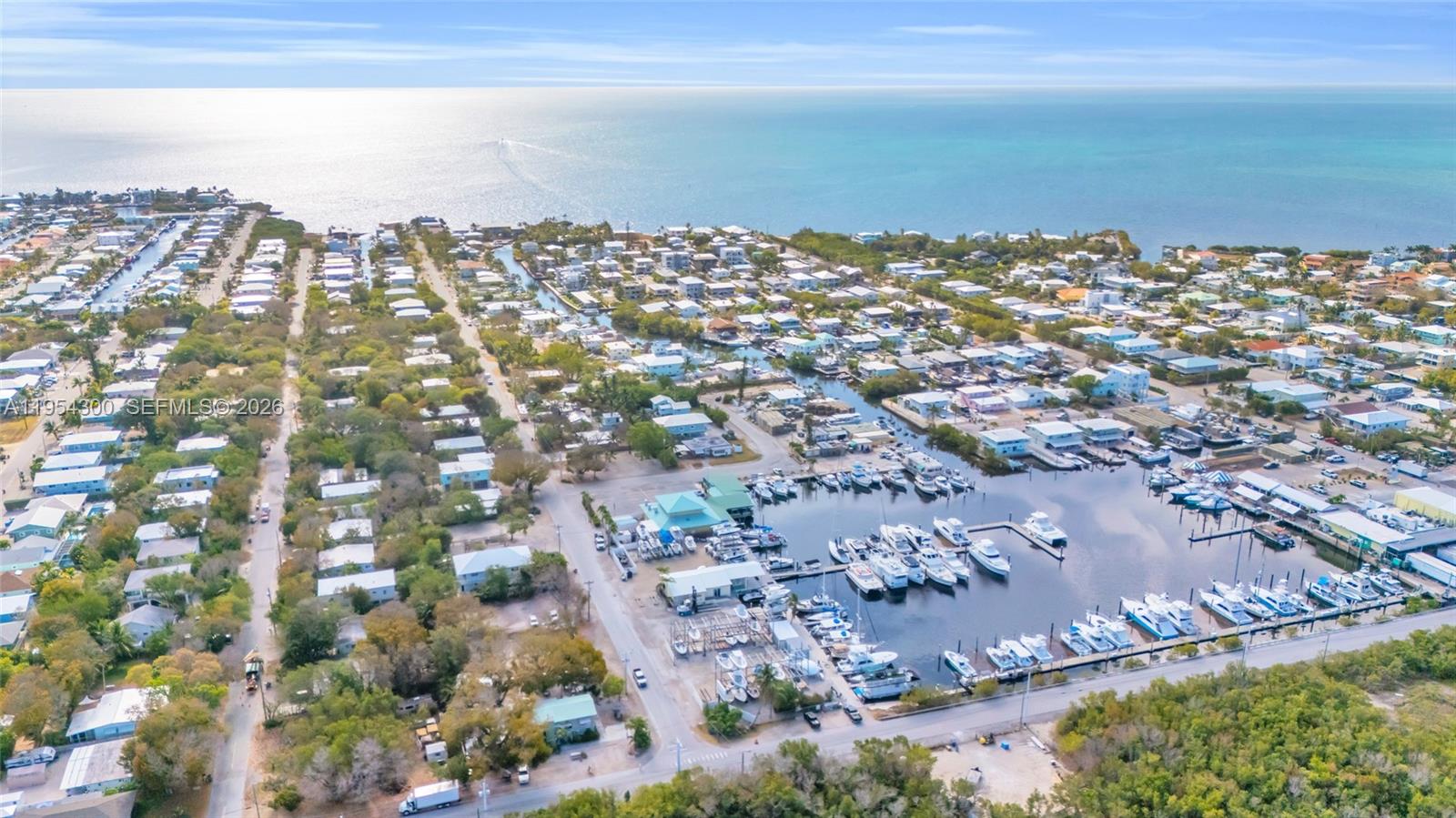 KEY LARGO BEACH - Residential