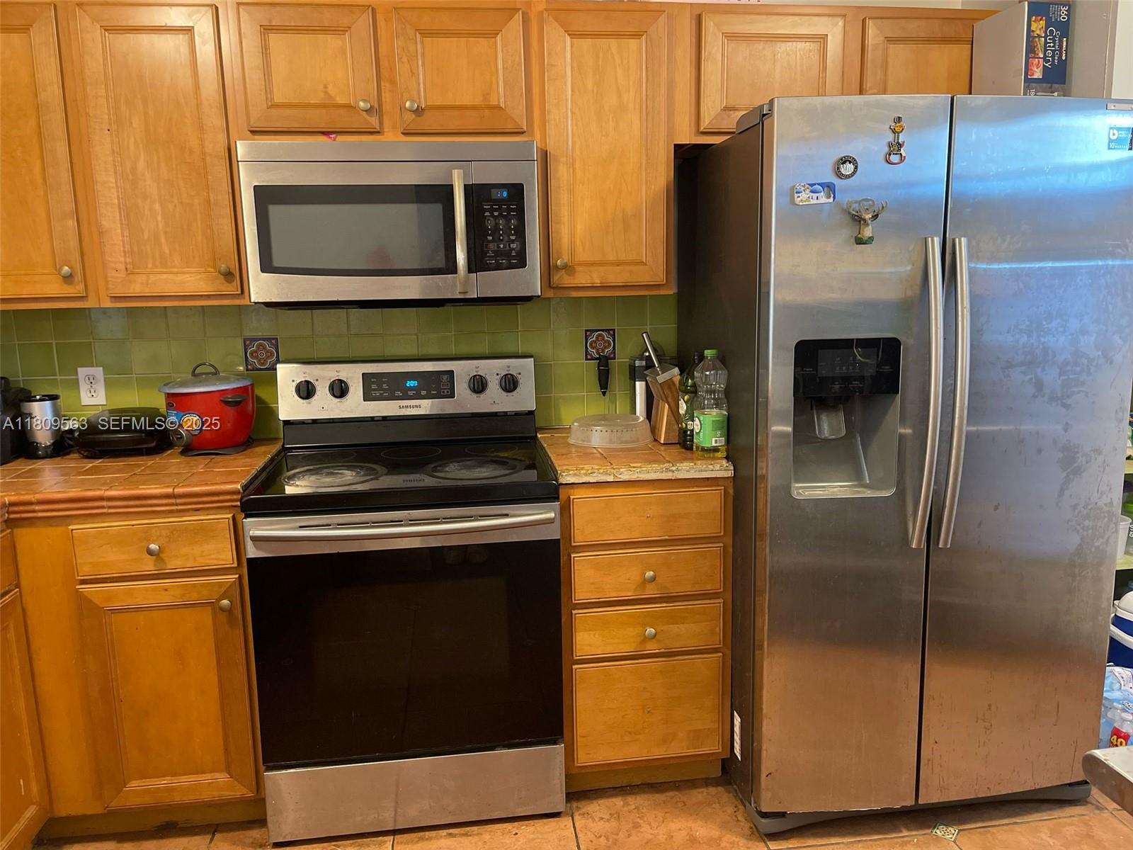 JADE WINDS GROUP - - Residential