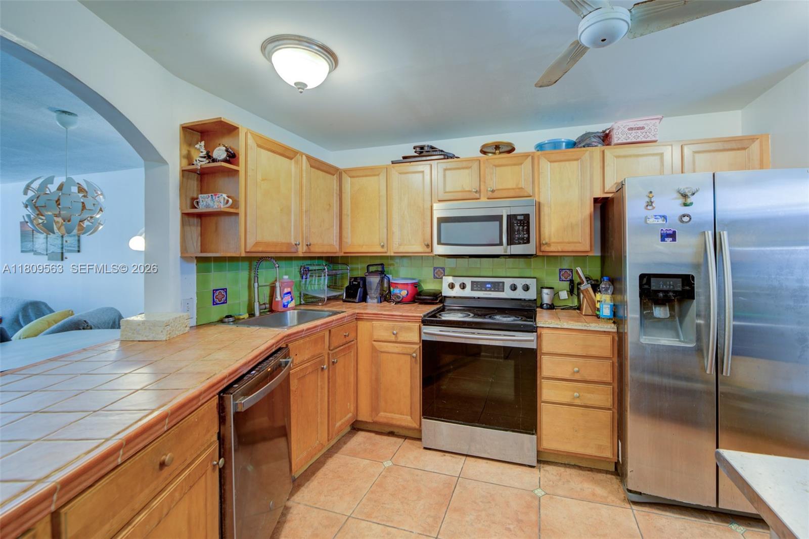 JADE WINDS GROUP - - Residential