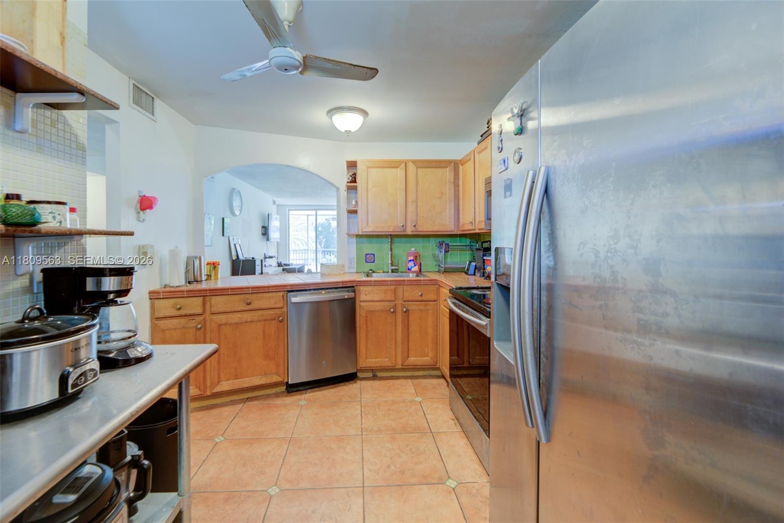 JADE WINDS GROUP - - Residential