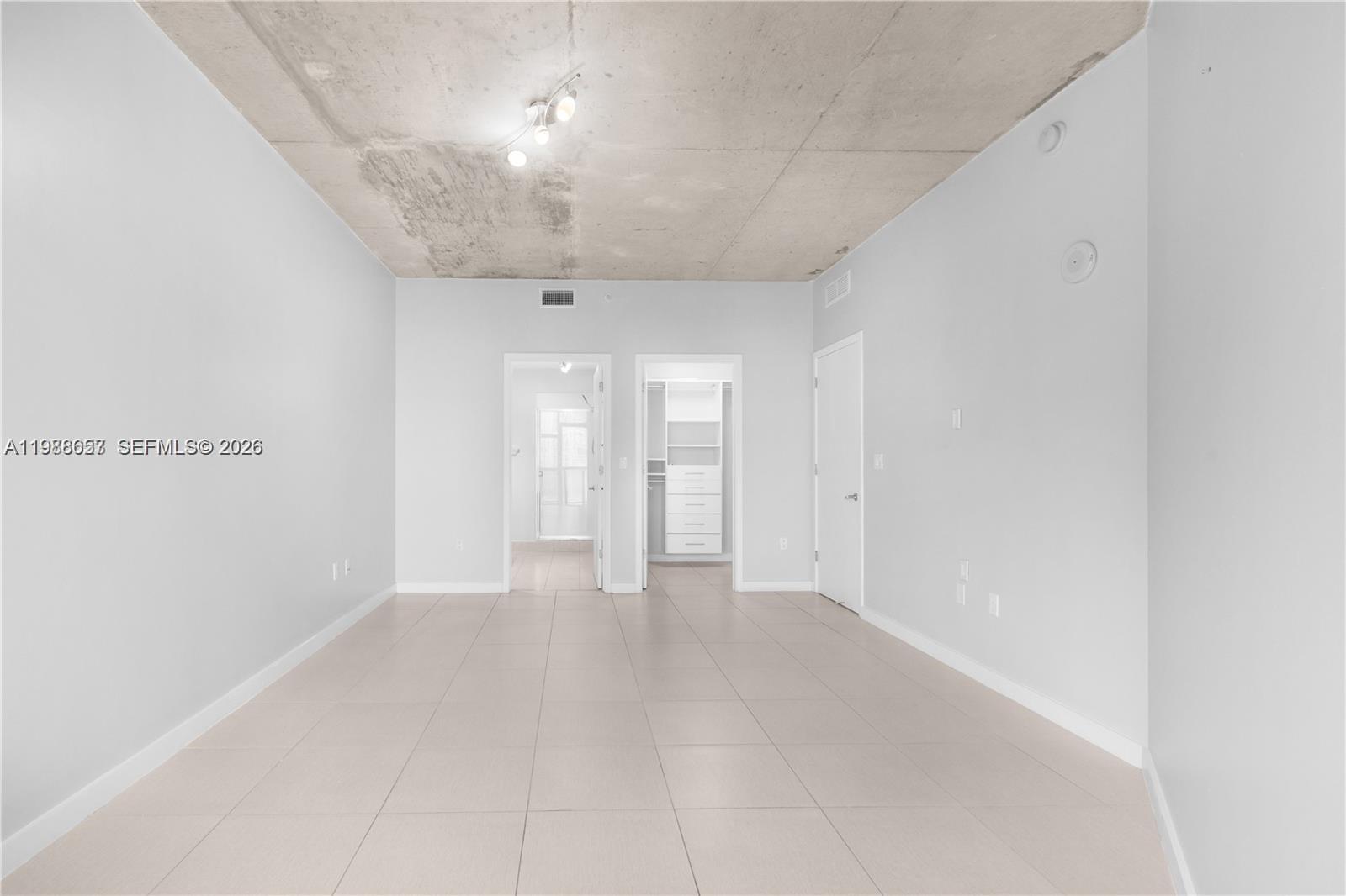 FOUR MIDTOWN MIAMI CONDO - Residential Lease