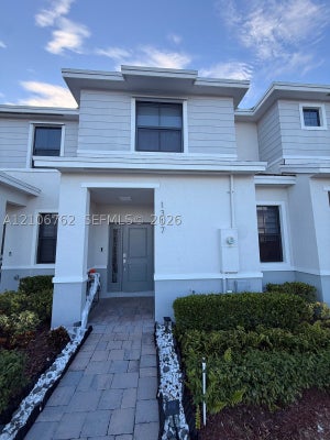 1317 NE 3RD AVE # 1317, FLORIDA CITY, FL 33034 - Image 564bb0015de3ed5c3d66de950c2da03e/3066699112