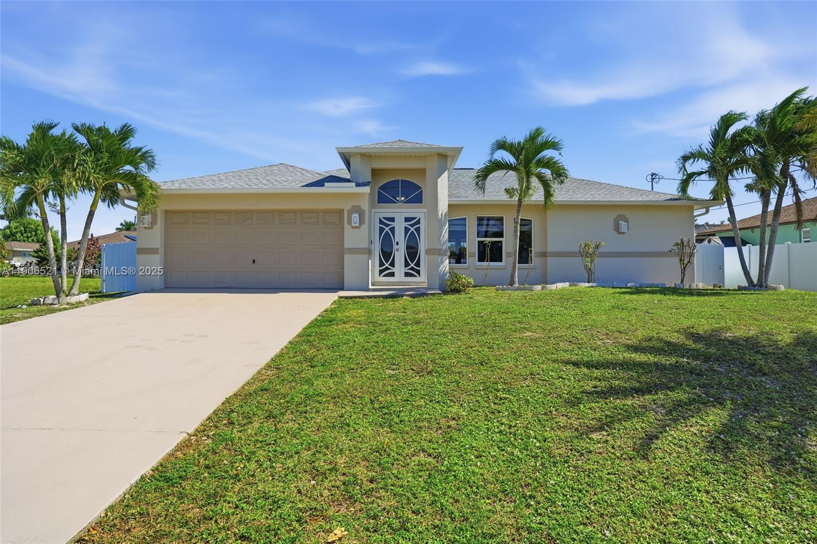 CAPE CORAL - Residential