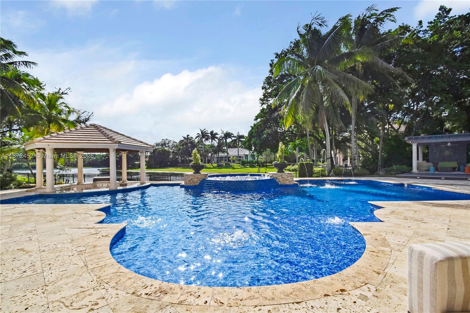 WINDMILL RANCHES ESTATES - Residential