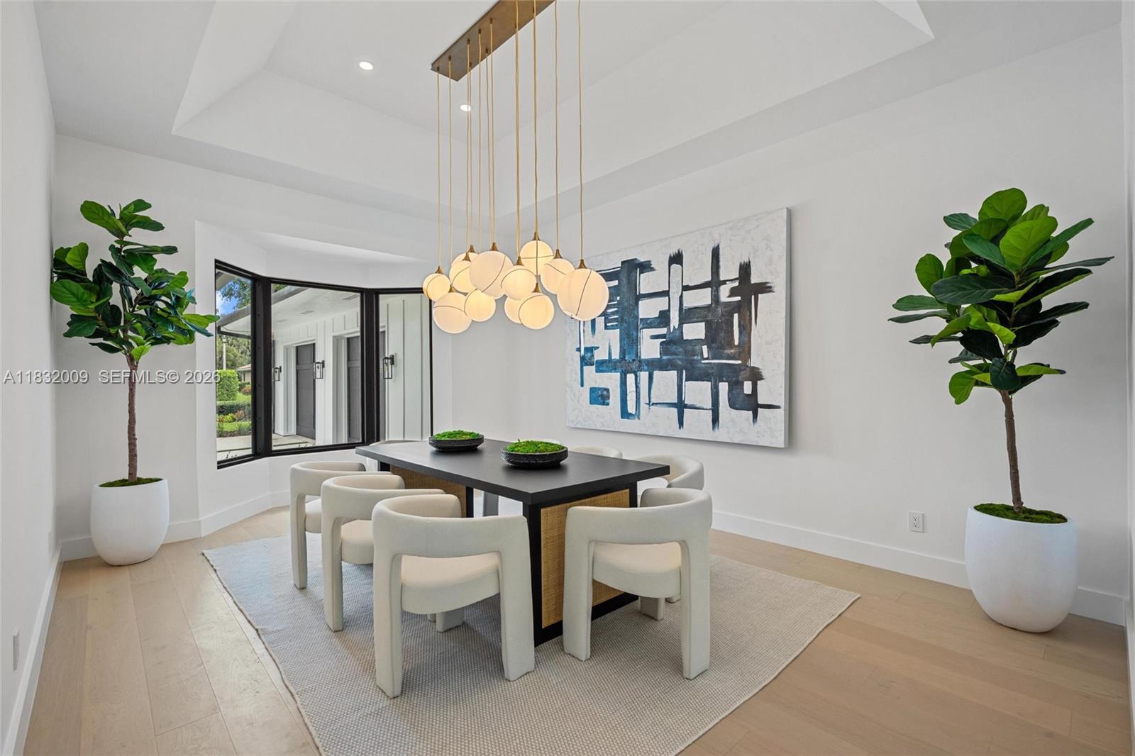 BREAKERS WEST - Residential