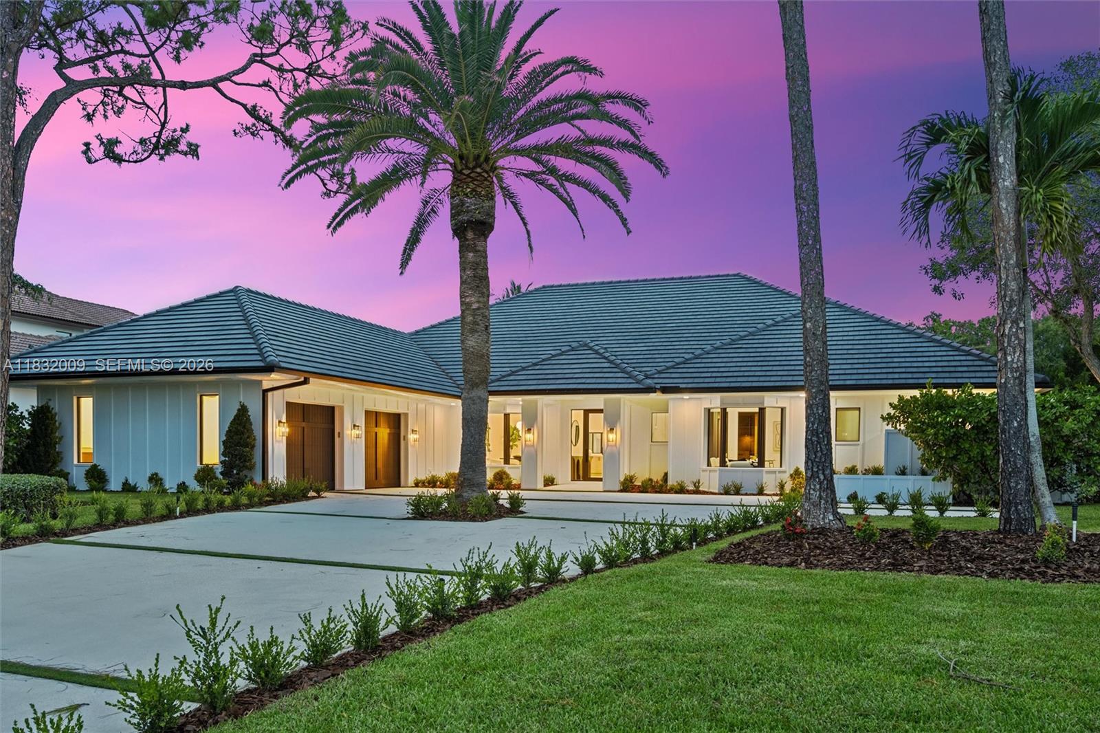 BREAKERS WEST - Residential