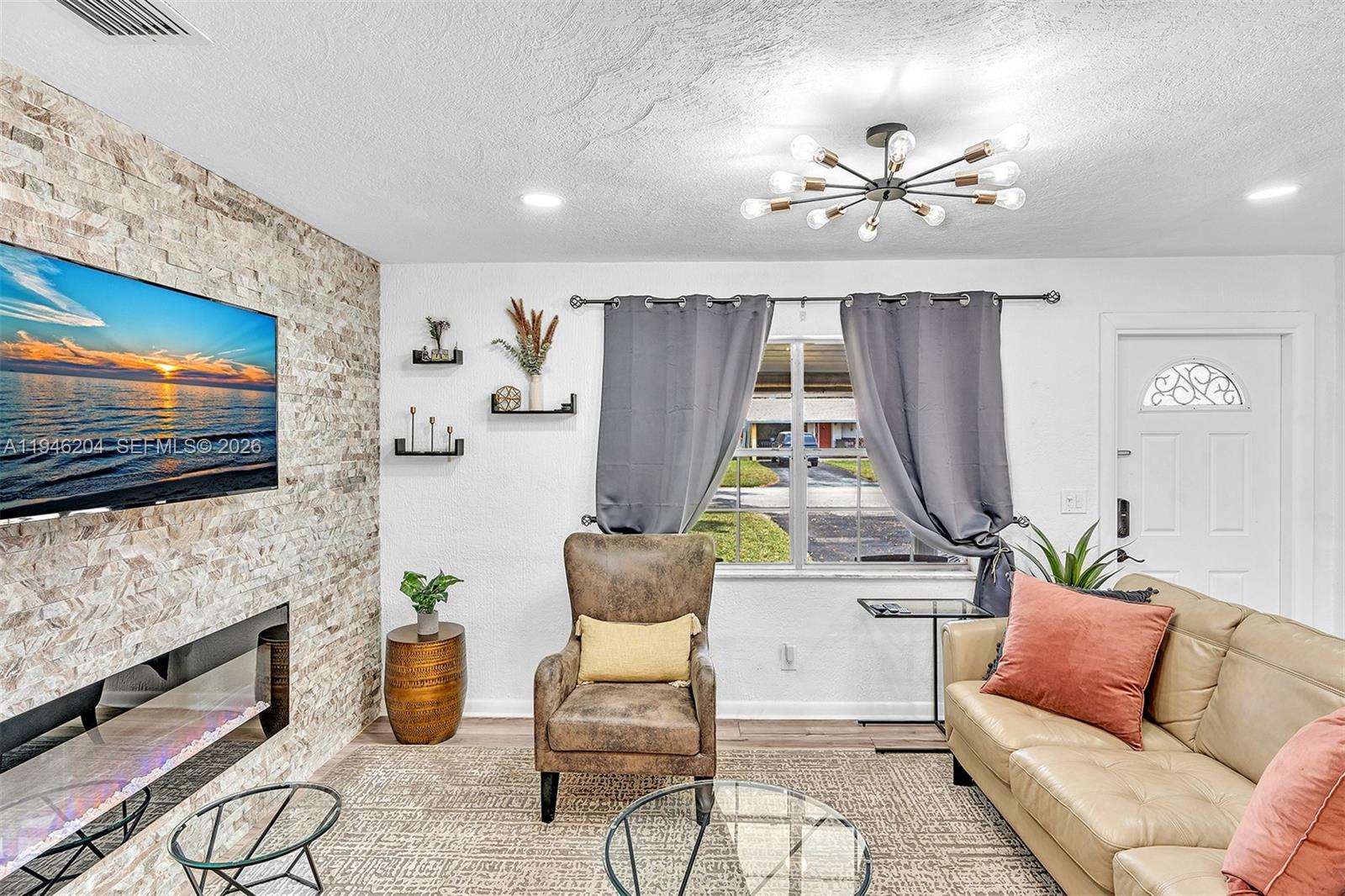 AVON HEIGHTS - Residential