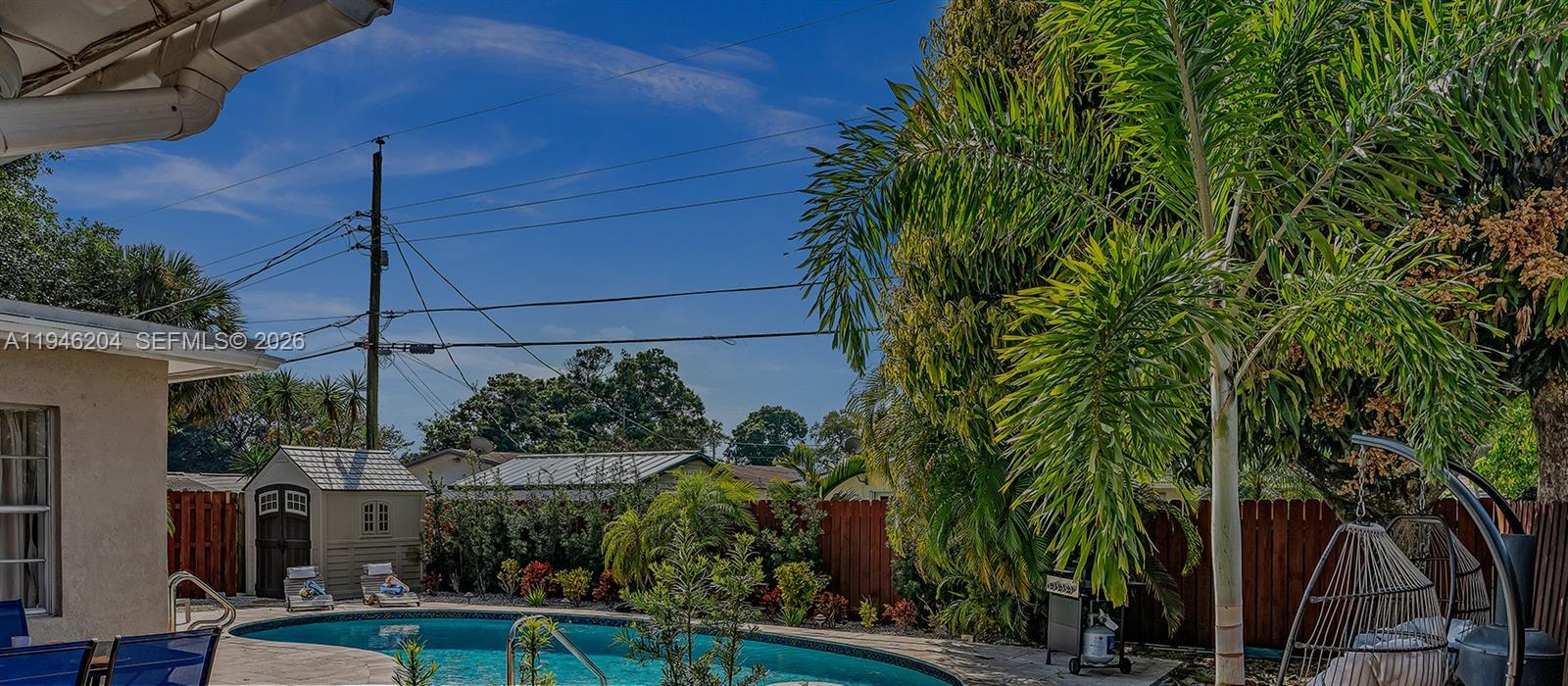 AVON HEIGHTS - Residential