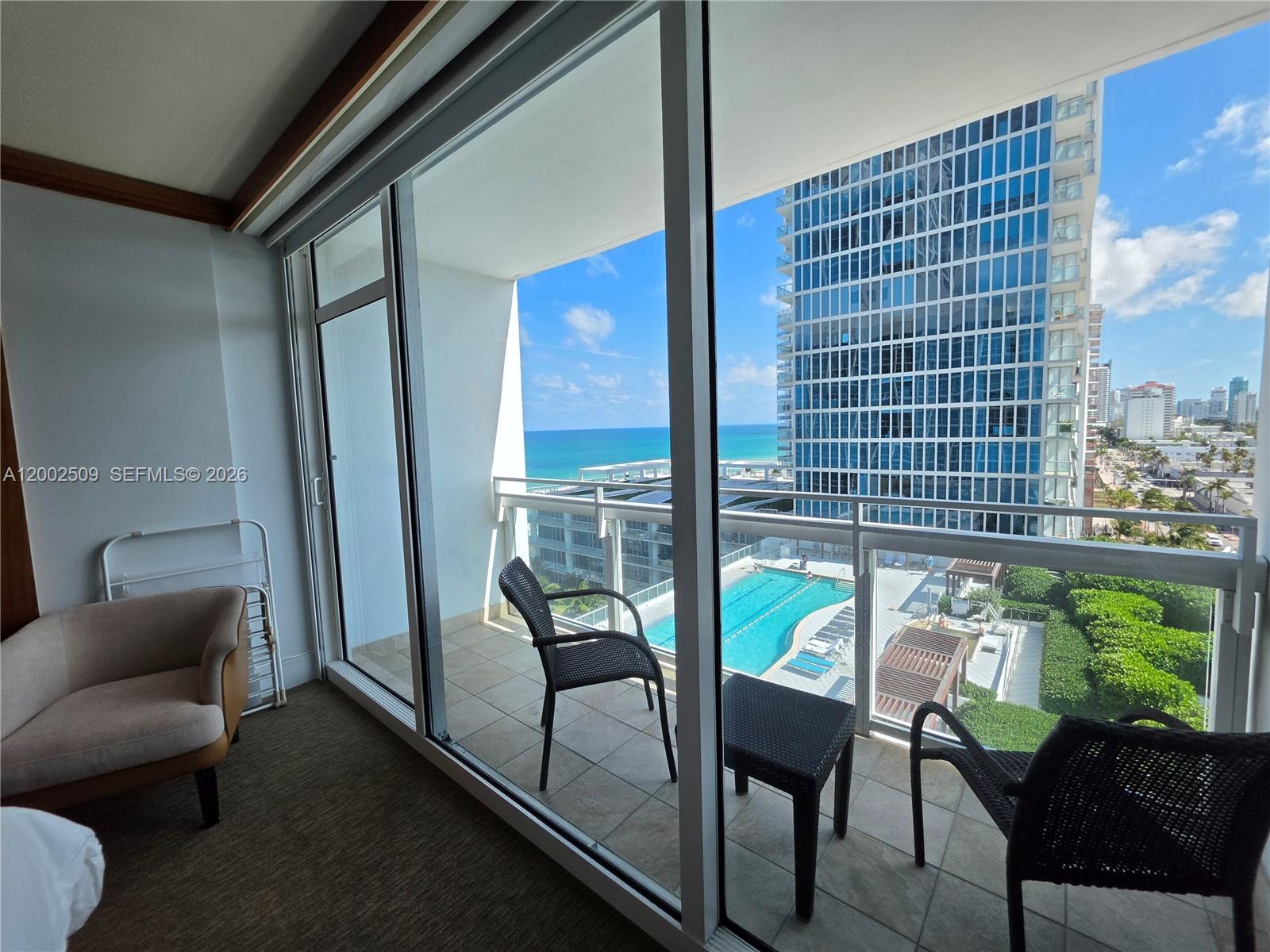 6801 Collins Ave 1014 Legal 1004 Door