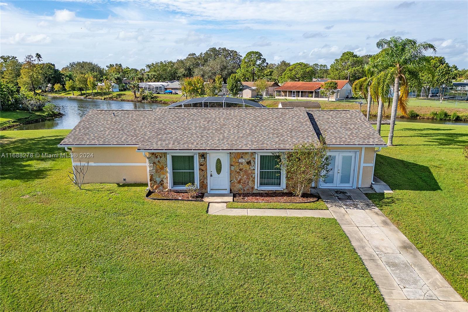 357 Lariat Lane Ln, Kissimmee,  - 2 Bedrooms  
2 Bathrooms - 