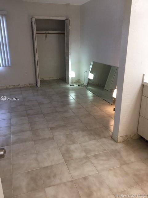 VILLA CAPRI CONDO - Residential Lease