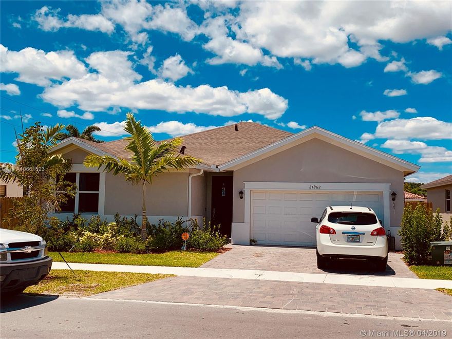 Built in 2018! This home is move-in ready!  6200 sqft Lot! Room for a Boat or RV. Attached and Separate entrance for multi-gen/in-law suite with their own living, kitchenette and more. Modern open home plan offering 4 bedrooms and 3 full bathrooms. Italian Style kitchen with beautiful Granite countertops! Over 1900 sqft of living space on one floor. House and all appliances are still under Warranty. Minutes to Turnpike, Homestead Hospital, Shopping plazas, Black Point Marina and more! NO HOA, NO CDD, Priced below new homes being built in community and with all the upgrades included! No builder fees! It won't last, call today!