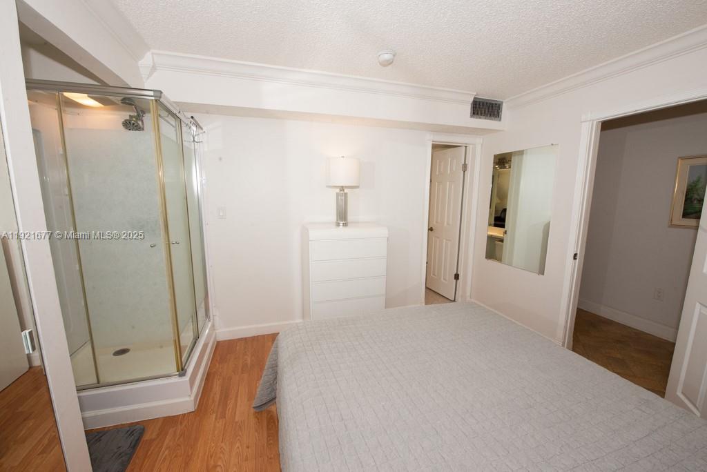 LE CARTIER CONDO - Residential