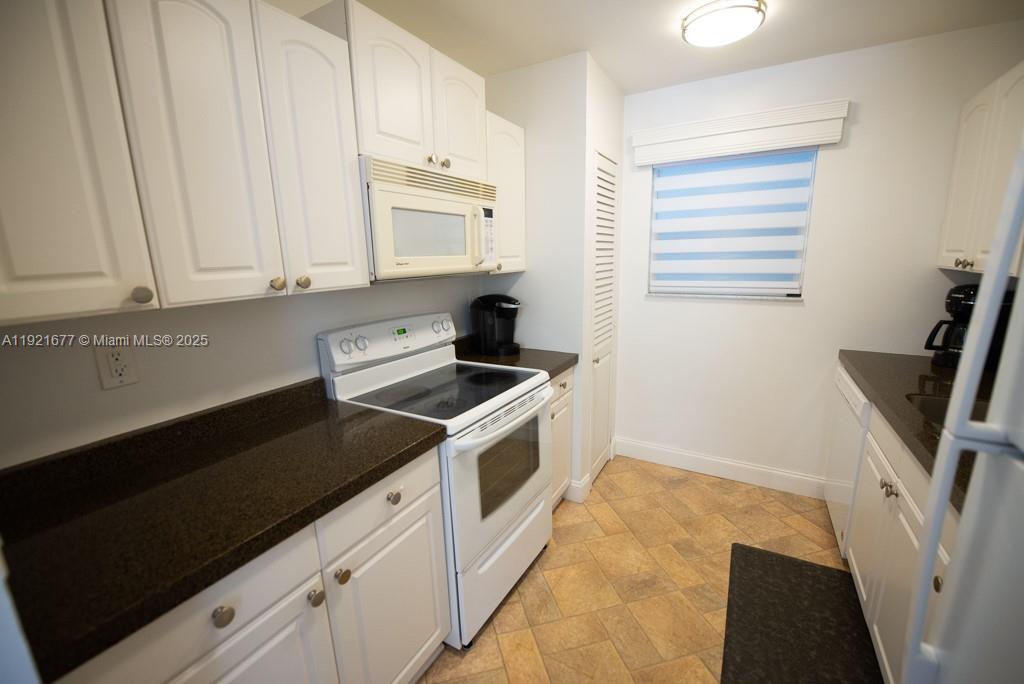 LE CARTIER CONDO - Residential