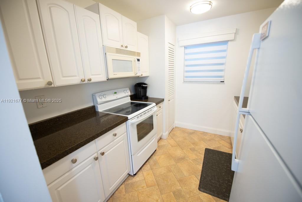 LE CARTIER CONDO - Residential