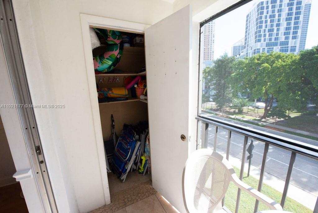 LE CARTIER CONDO - Residential