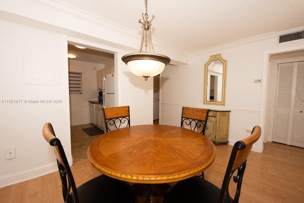 LE CARTIER CONDO - Residential