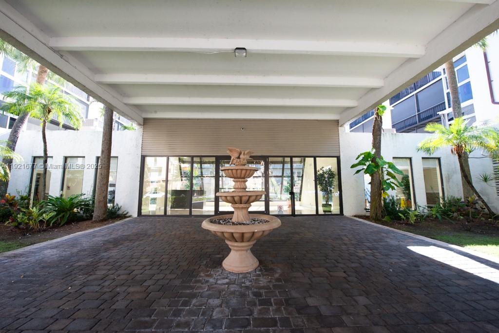 LE CARTIER CONDO - Residential