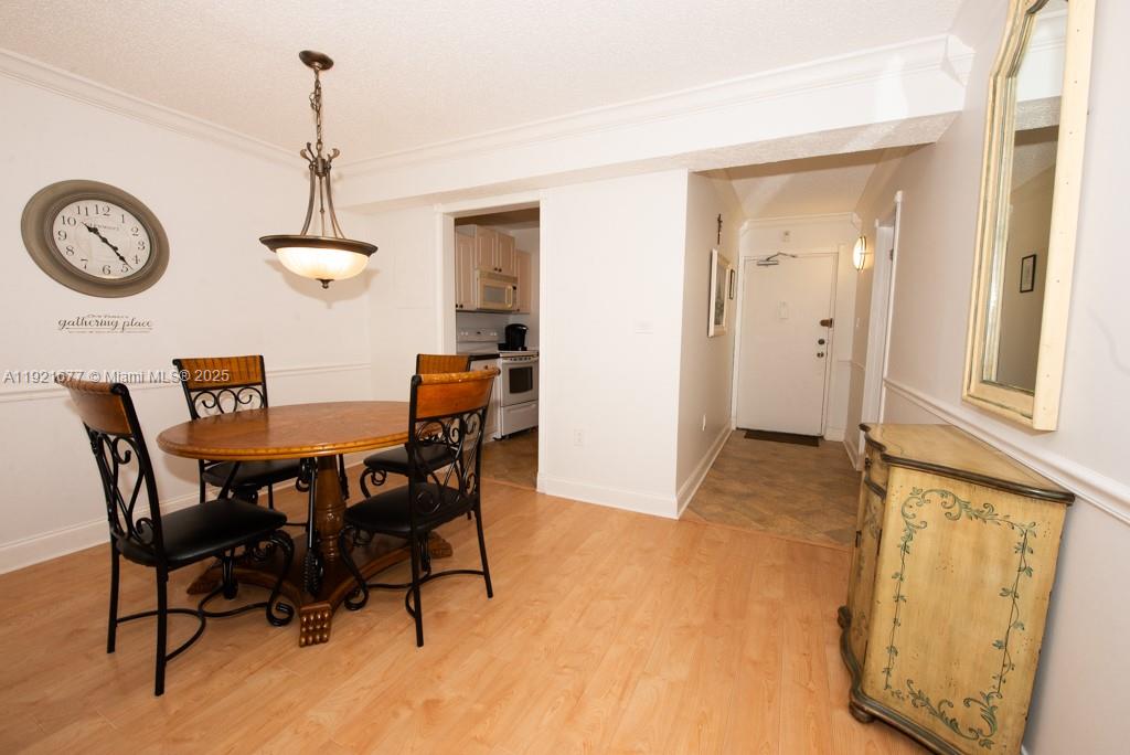 LE CARTIER CONDO - Residential