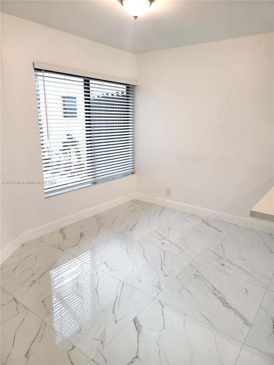TRELLISES 4B CONDO - Residential