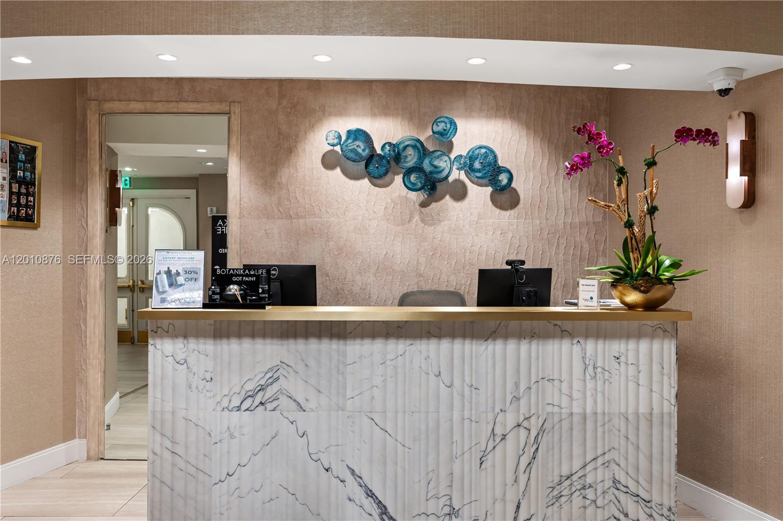 TURNBERRY OCEAN COLONY - Residential