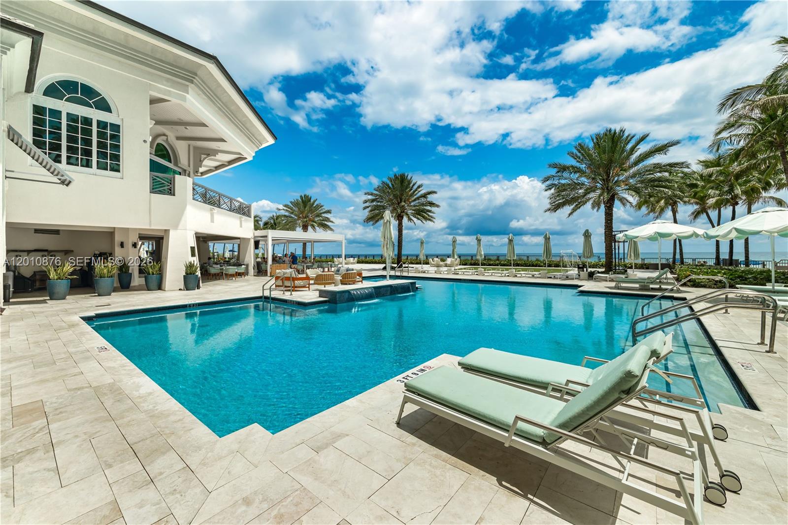 TURNBERRY OCEAN COLONY - Residential