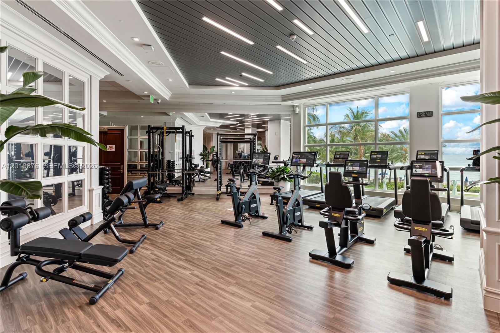 TURNBERRY OCEAN COLONY - Residential