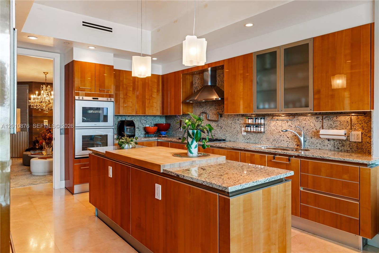 TURNBERRY OCEAN COLONY - Residential
