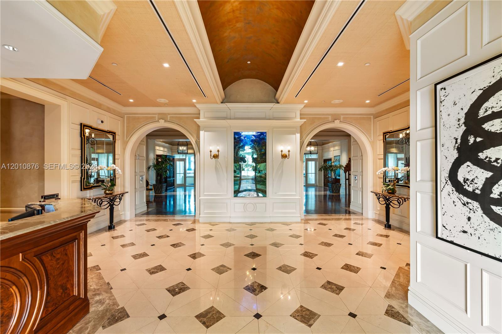 TURNBERRY OCEAN COLONY - Residential