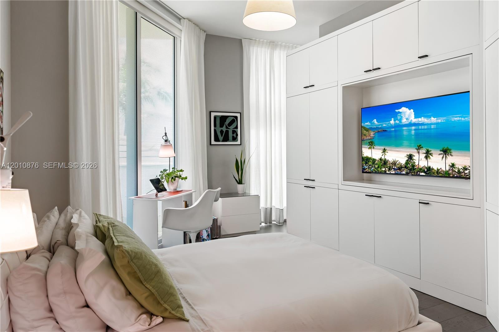 TURNBERRY OCEAN COLONY - Residential