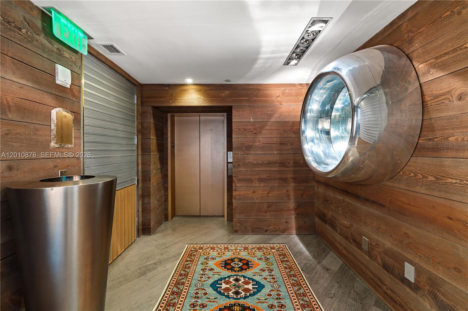 TURNBERRY OCEAN COLONY - Residential