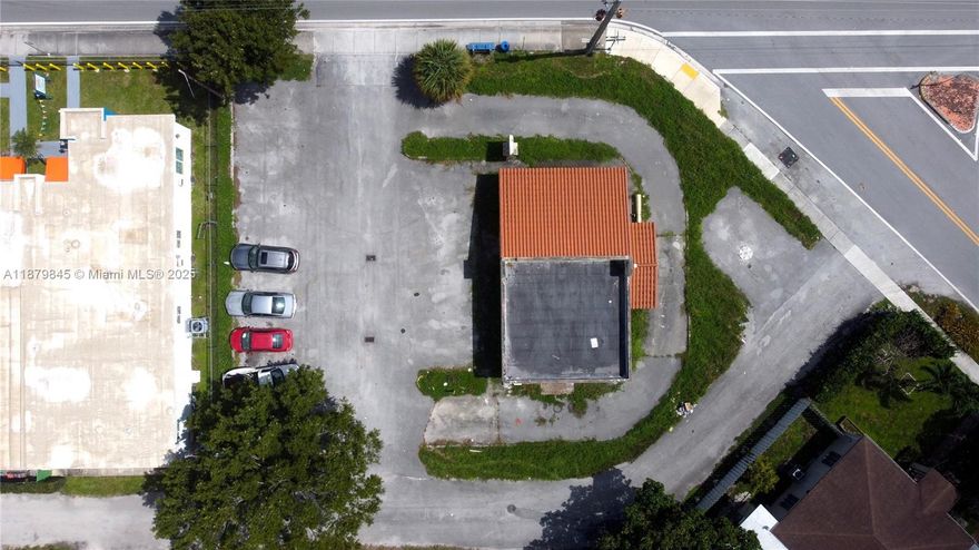 Available for a triple net lease is a 1,422 SF freestanding building on a 12,481 SF lot located directly on W Dixie Highway in North Miami. The property features existing infrastructure for a drive-thru and benefits from high visibility to a daily traffic count of over 23,500 vehicles. The interior is in a raw state, offering maximum flexibility for a new tenant's build-out. The site is also serviced by a rear alley for truck deliveries and is equipped with a grease trap (tenant to verify condition and code compliance). This property is well-suited for a national quick-service restaurant or coffee retailer seeking a location with high traffic and essential drive-thru capabilities. Please note, the landlord will collaborate on tenant improvements.