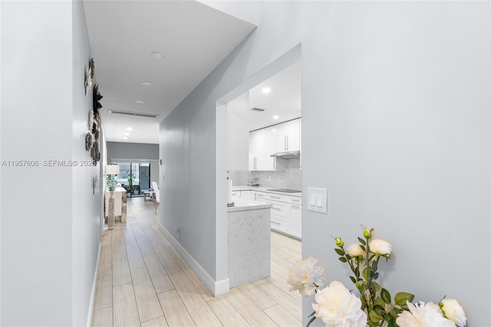 WESTVIEW CONDOMINIUM NO N - Residential