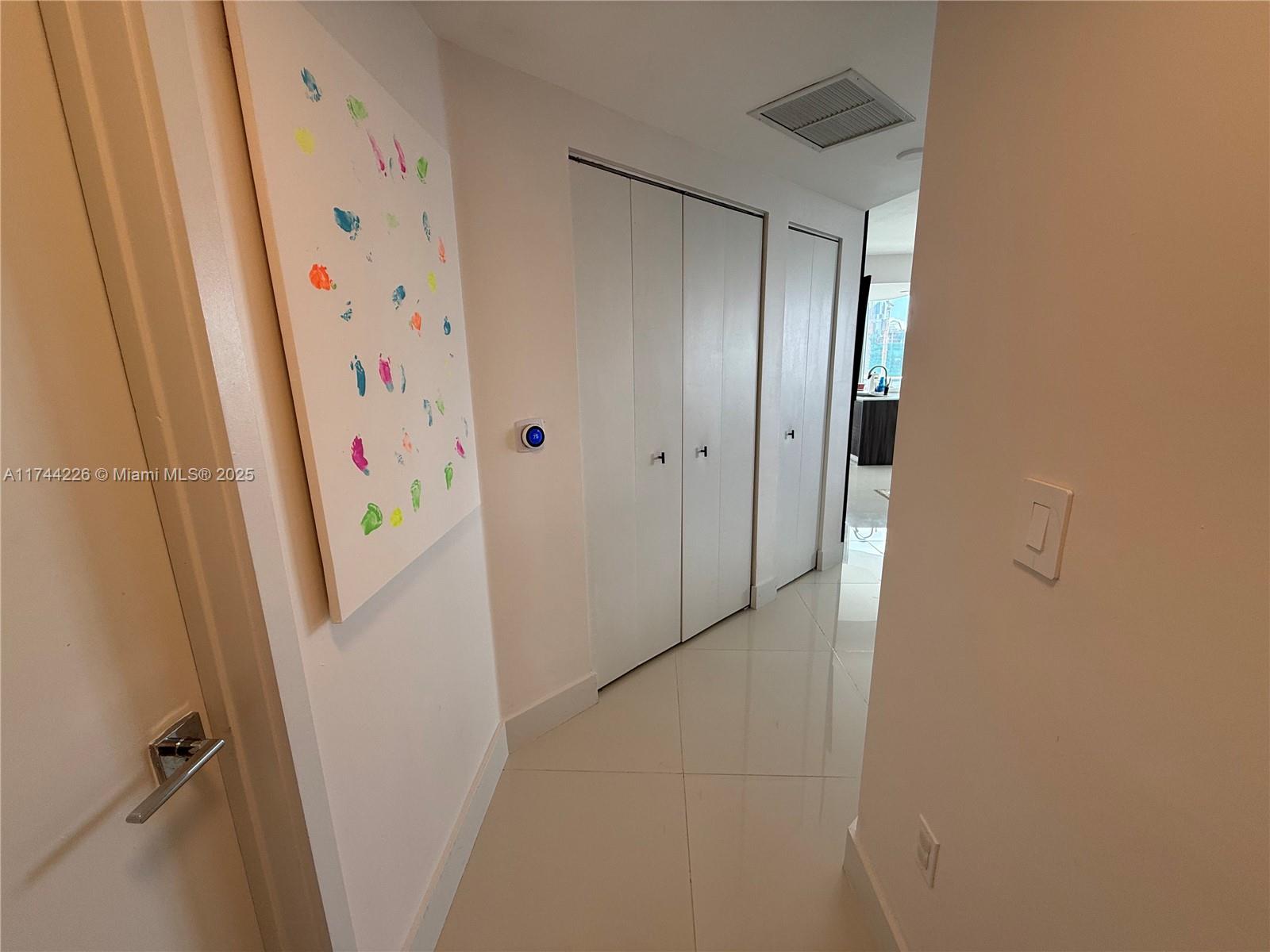ARIA ON THE BAY CONDO - Residential