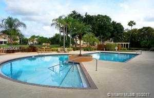 PALM LAKE - Residential Lease