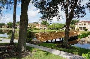 PALM LAKE - Residential Lease