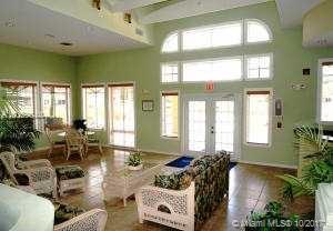 PALM LAKE - Residential Lease