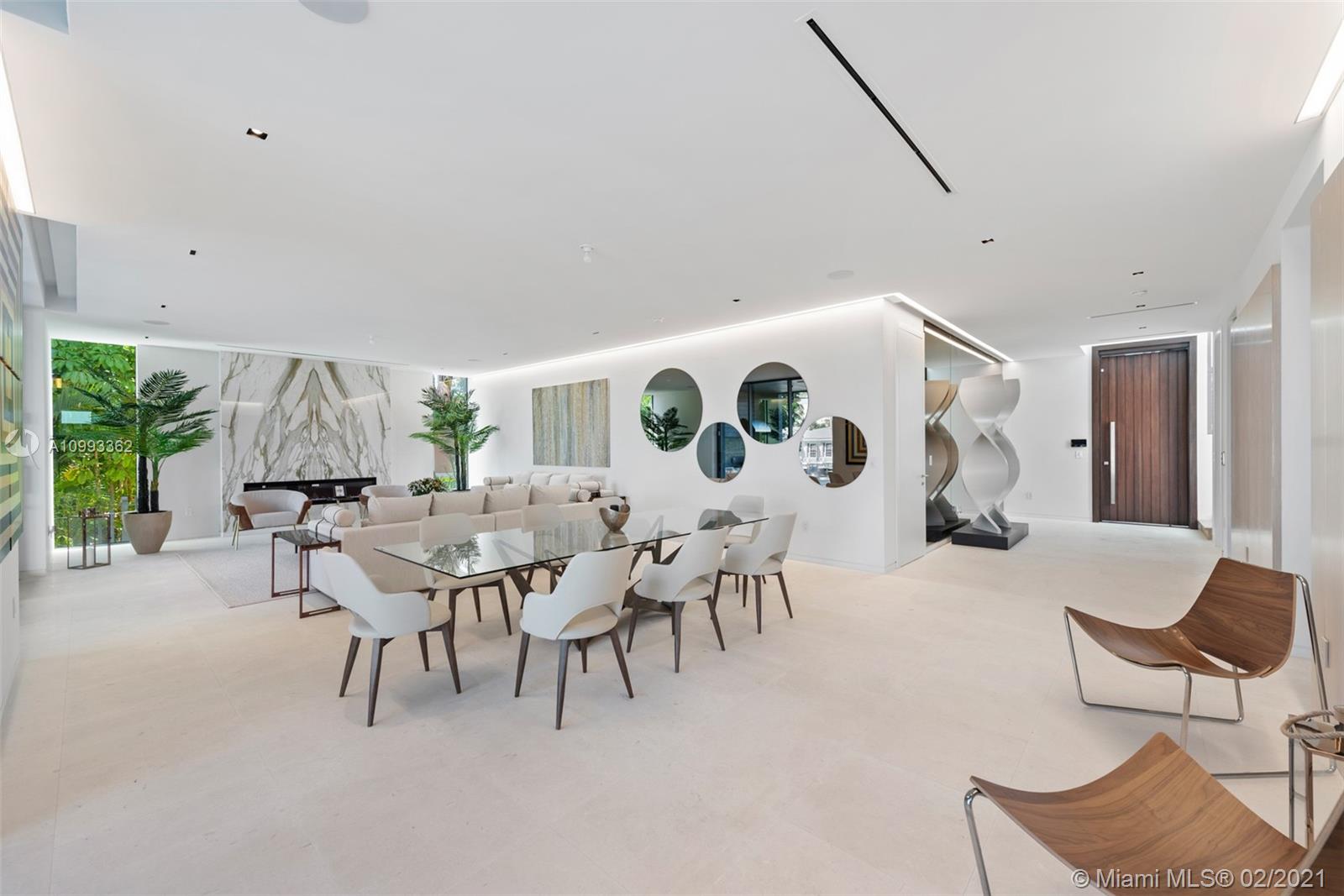 EASTERN SHORES - Residential