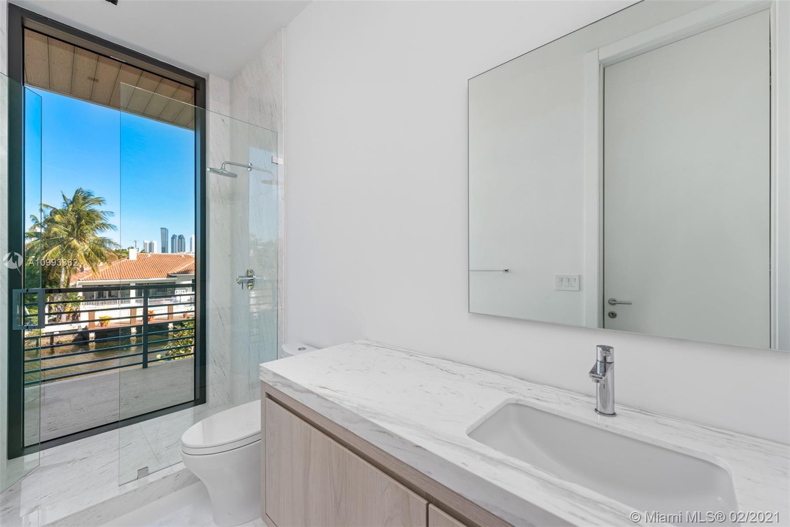 EASTERN SHORES - Residential