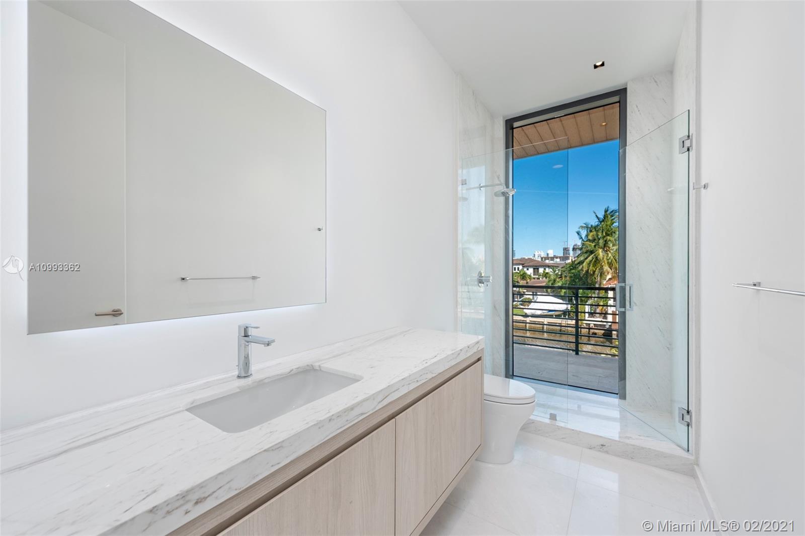 EASTERN SHORES - Residential