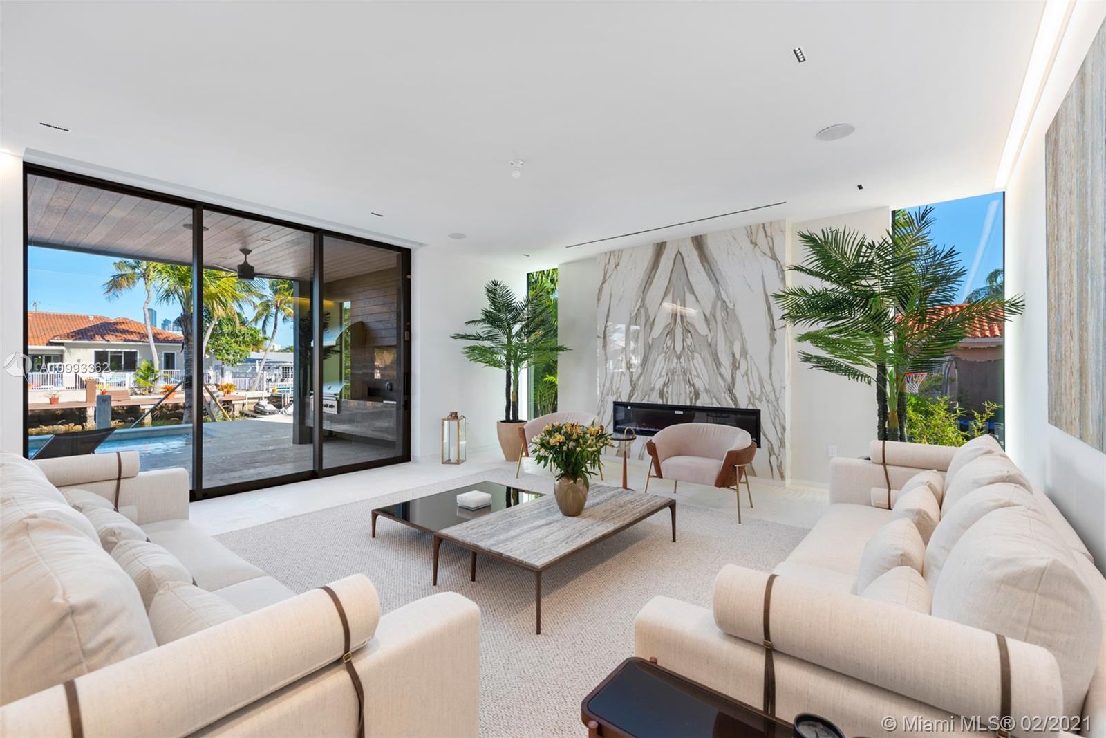 EASTERN SHORES - Residential