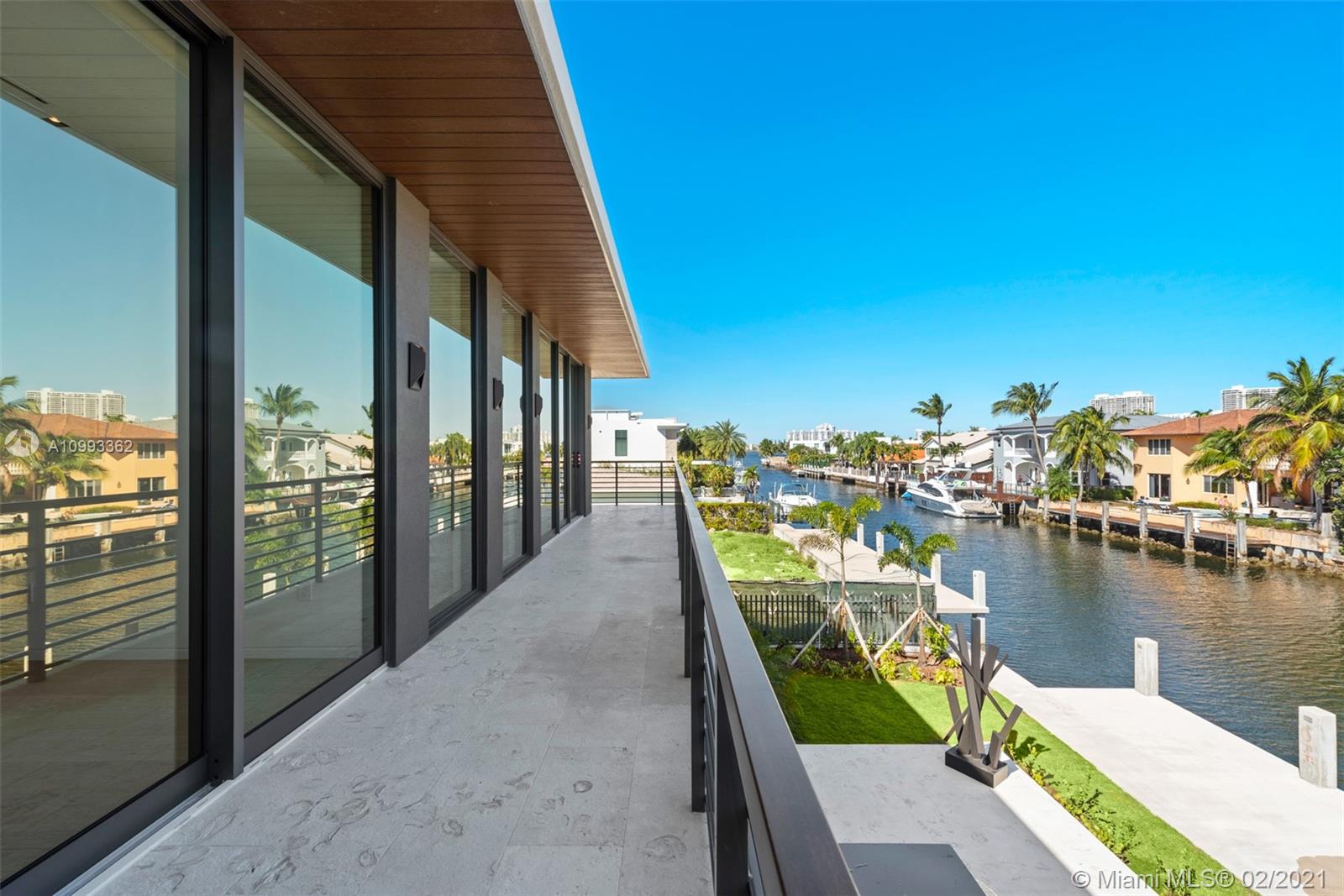 EASTERN SHORES - Residential